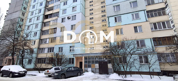 Продам 3-кімнатну квартиру на вул. Йорданська, 9-А, метро Оболонь - 10 хвилин пішки