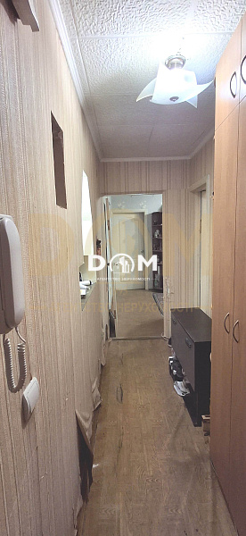 Продам 2-кімнатну квартиру на вул. Олени Теліги, 3А, метро Дорогожичі