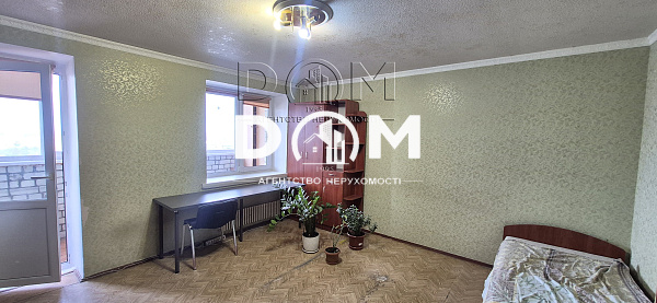 Продаж. 3-кімнатна. вул.Полярна, 8Е. Без%